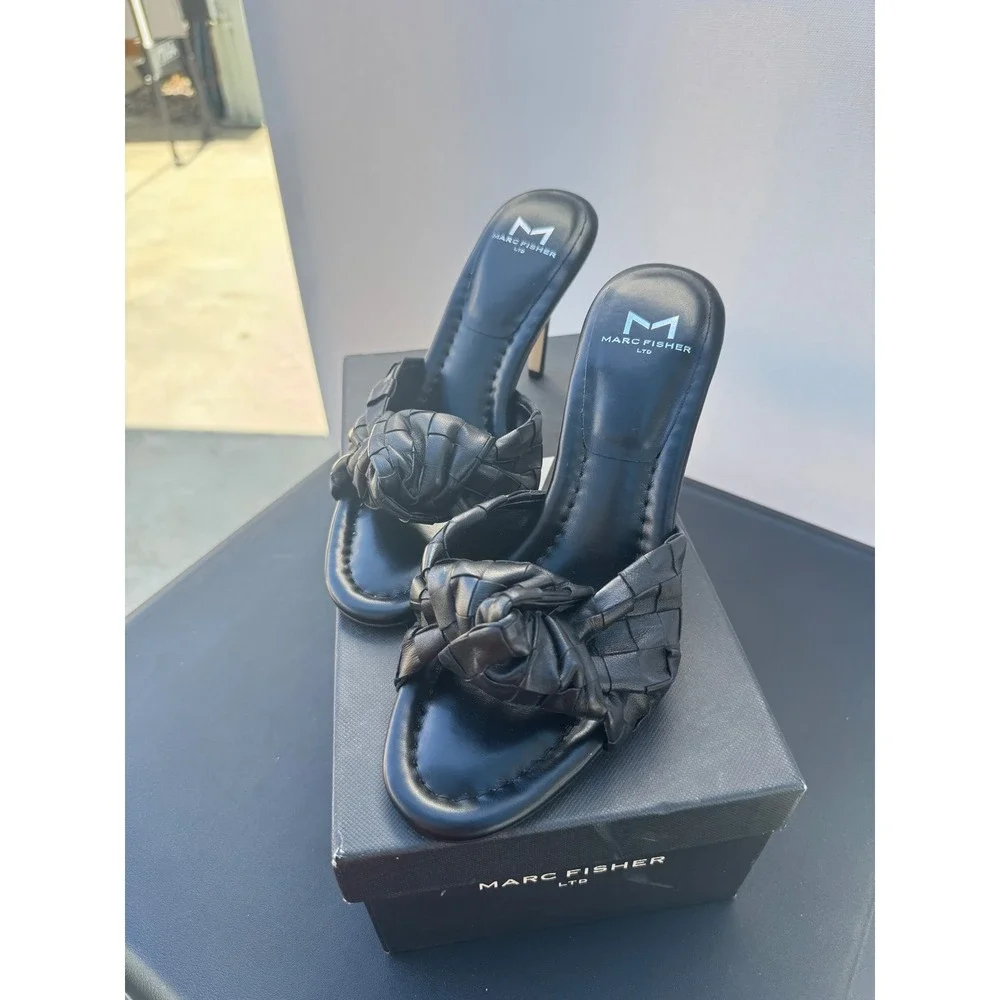 Marc Fisher chic heeled